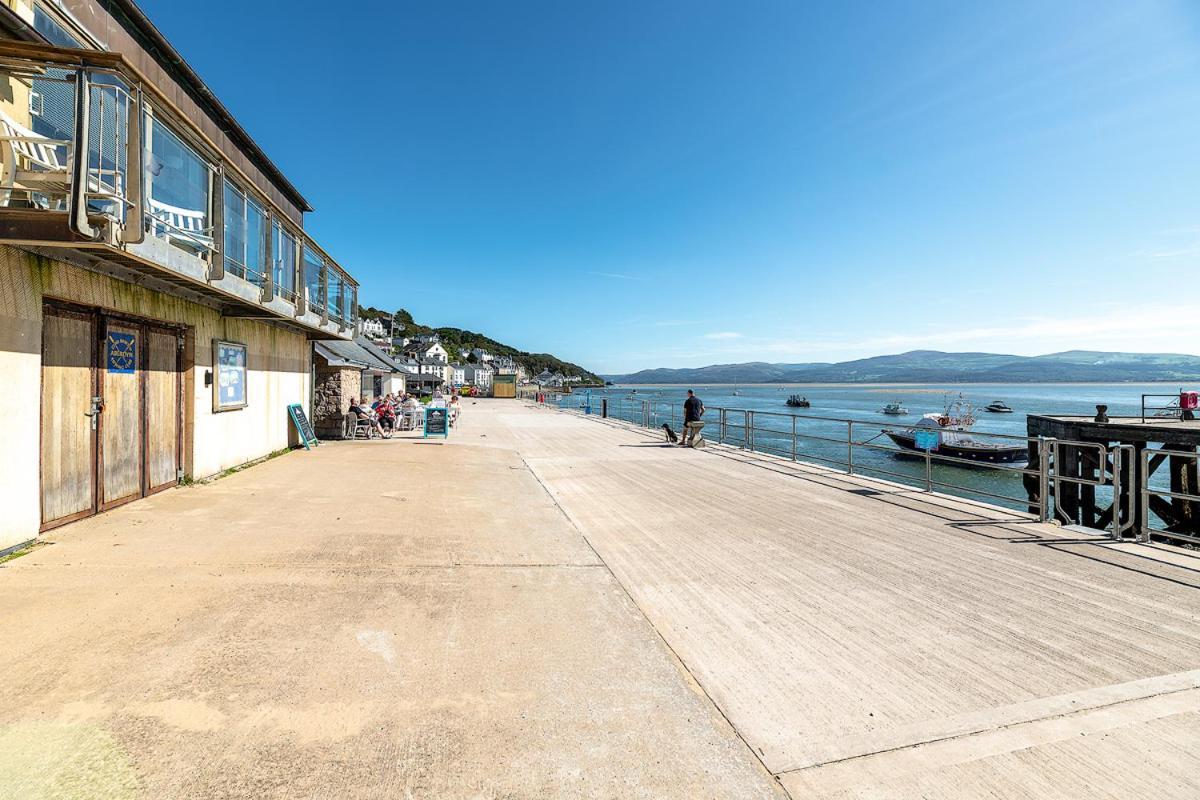 Aberdovey Sea View Apartment Aberdyfi ภายนอก รูปภาพ